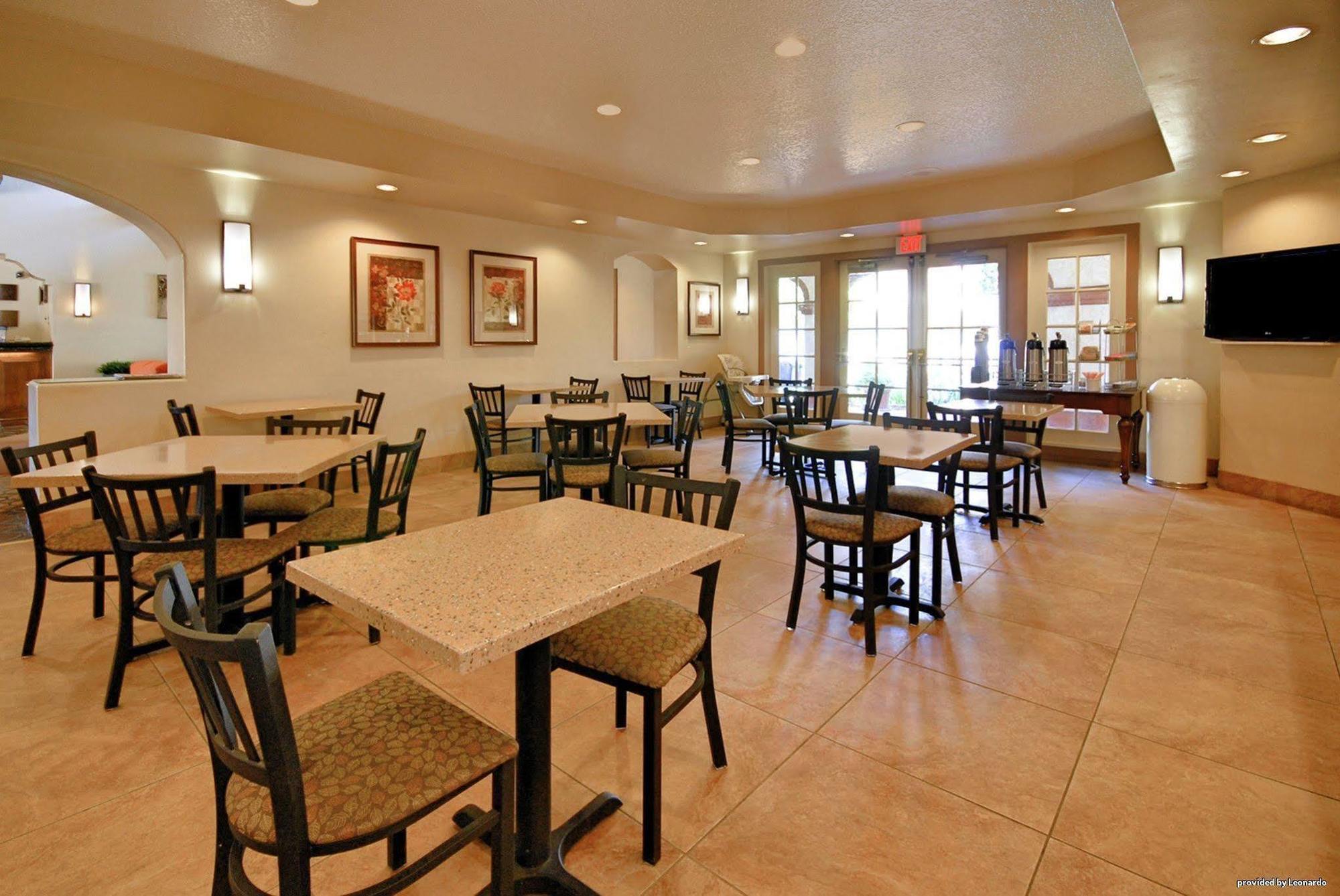 Best Western San Dimas Hotel & Suites Exterior photo